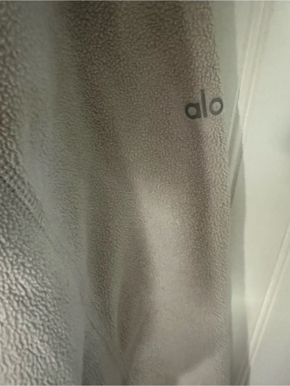 ALO Yoga Yin Yang Half-Zip Pullover